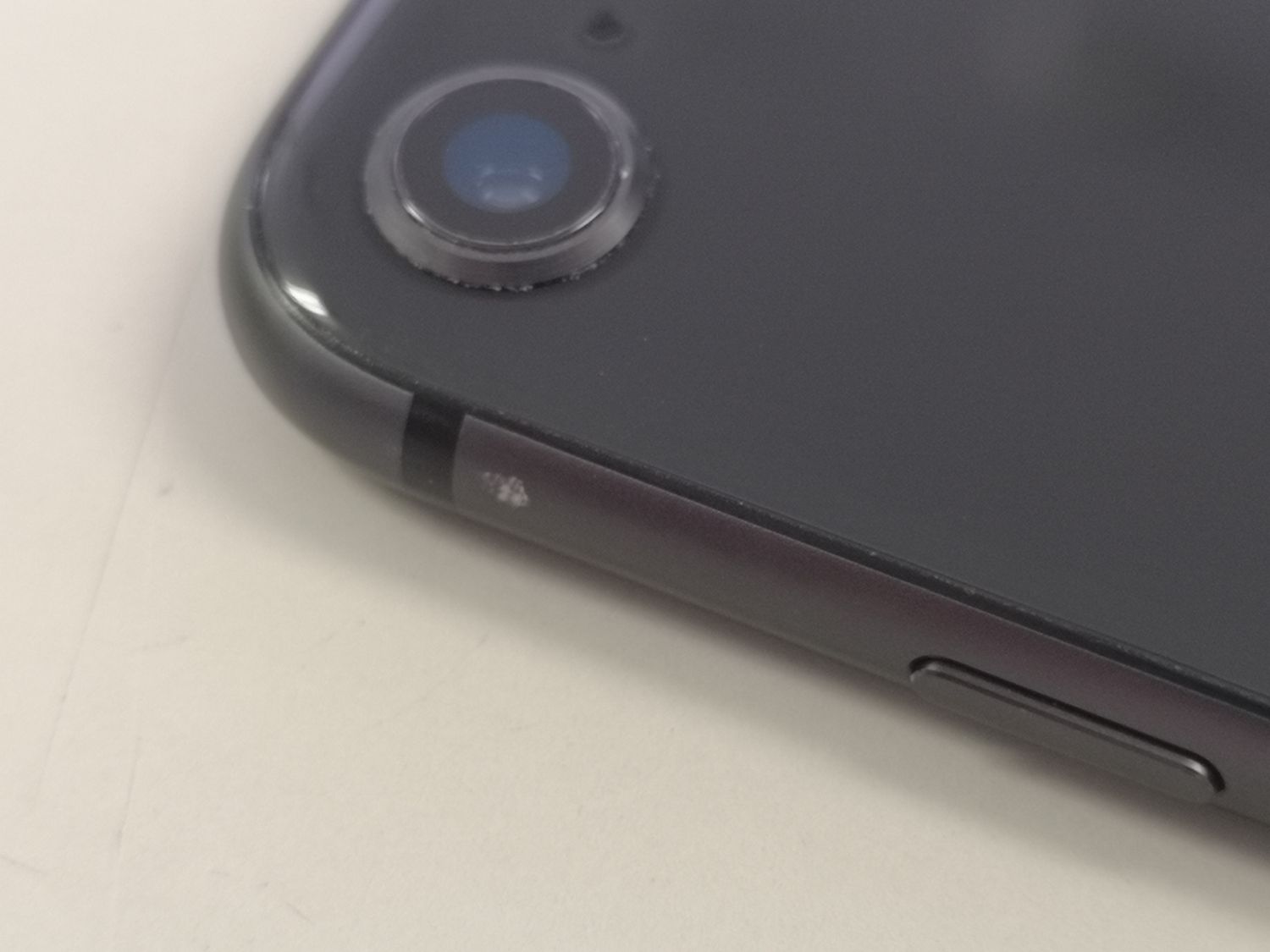 ムスビー｜☆利用制限〇☆docomo iPhone 8 64GB スペースグレイ SIM 