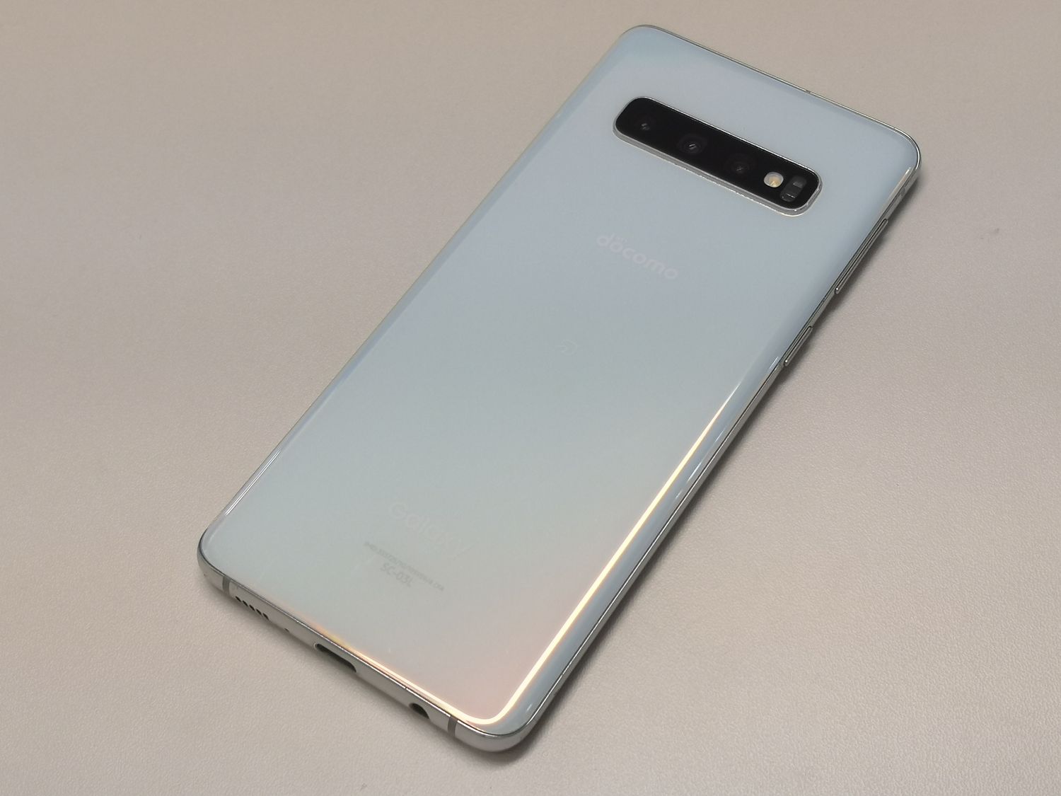 Galaxy S10 打て SC-03L[128GB] docomo プリズムホワイト【安心保証】