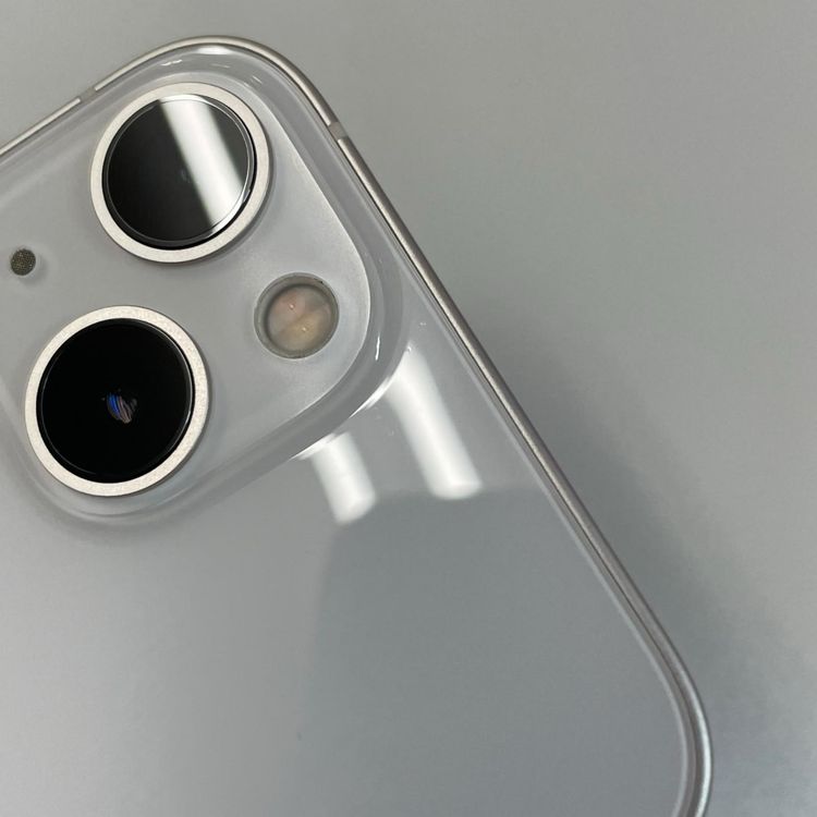 ���������¡��� iPhone 13 128GB �������饤�� SIM���å������