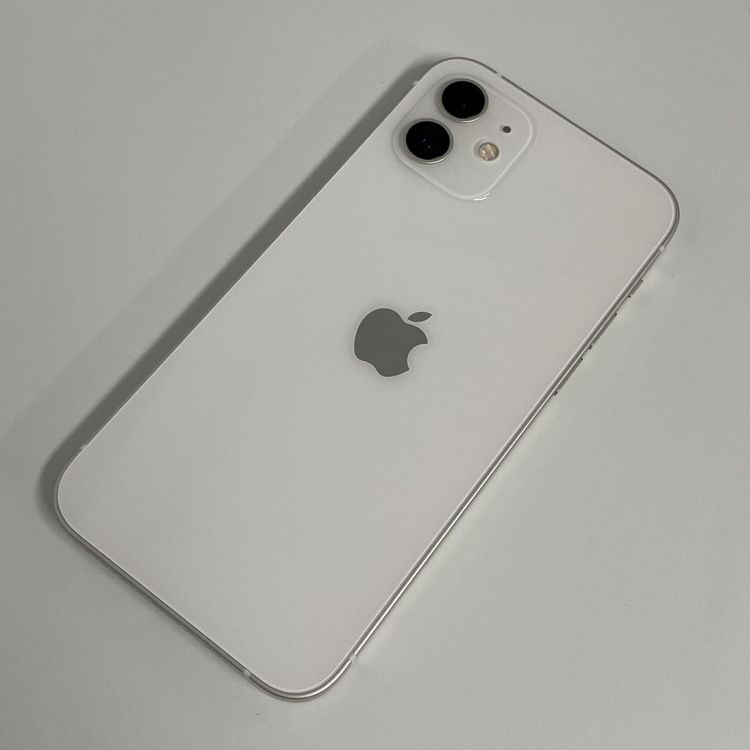 ���������¡��� iPhone 12 128GB �ۥ磻�� SIM���å������