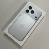 iPhone 17 Pro 256GB ����С� SIM���å������