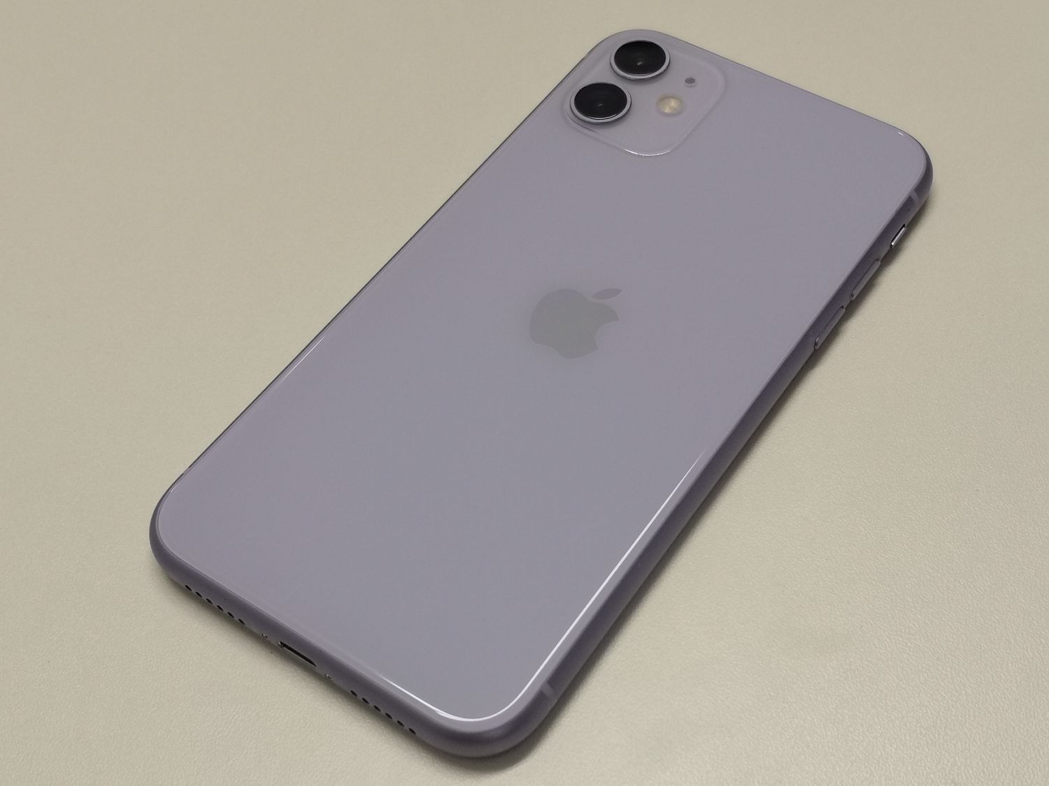 ムスビー｜☆利用制限○☆docomo iPhone 11 128GB パープル SIMロック 