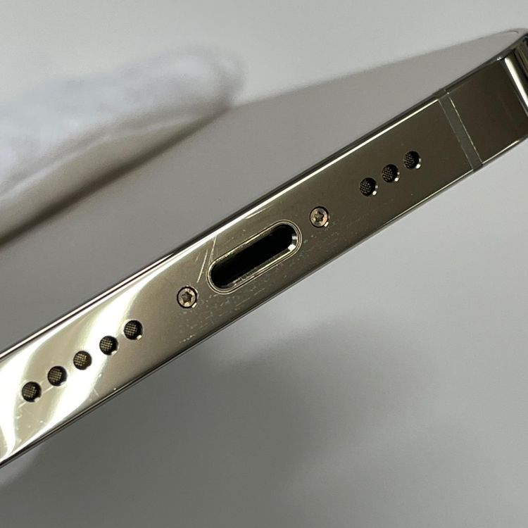 ���������¡��� iPhone 13 Pro 128GB ������� SIM���å������