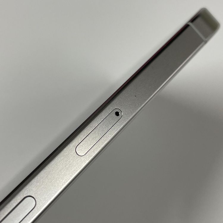 iPhone 15 Pro 128GB ۥ磻ȥ˥ SIMå