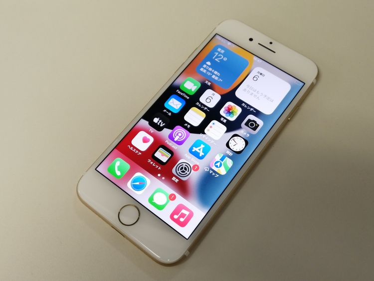 ムスビー｜☆利用制限○☆docomo iPhone 7 32GB ゴールド SIMロック  