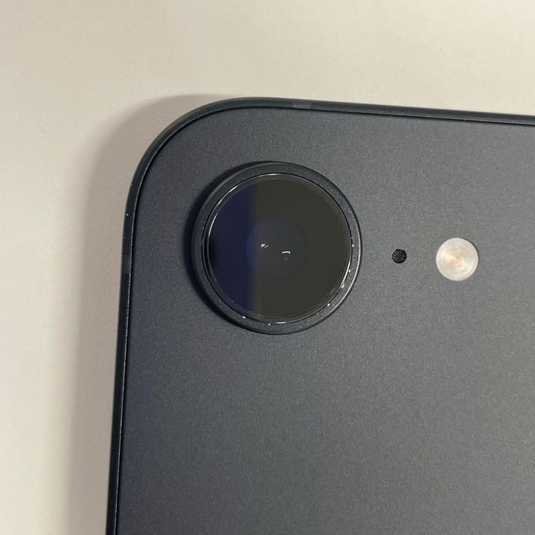 iPhone 16e 128GB �֥�å� SIM���å������