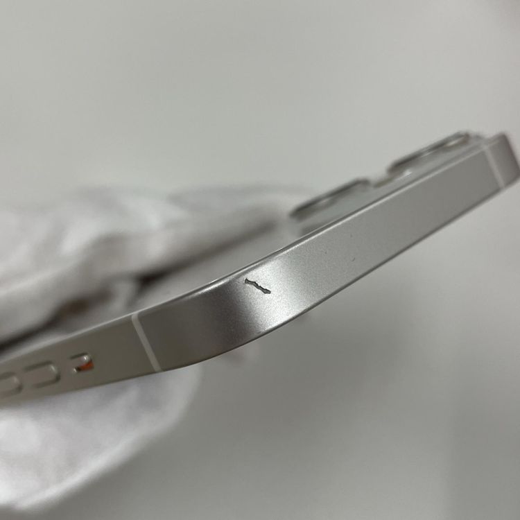 iPhone 13 256GB �������饤�� SIM���å������