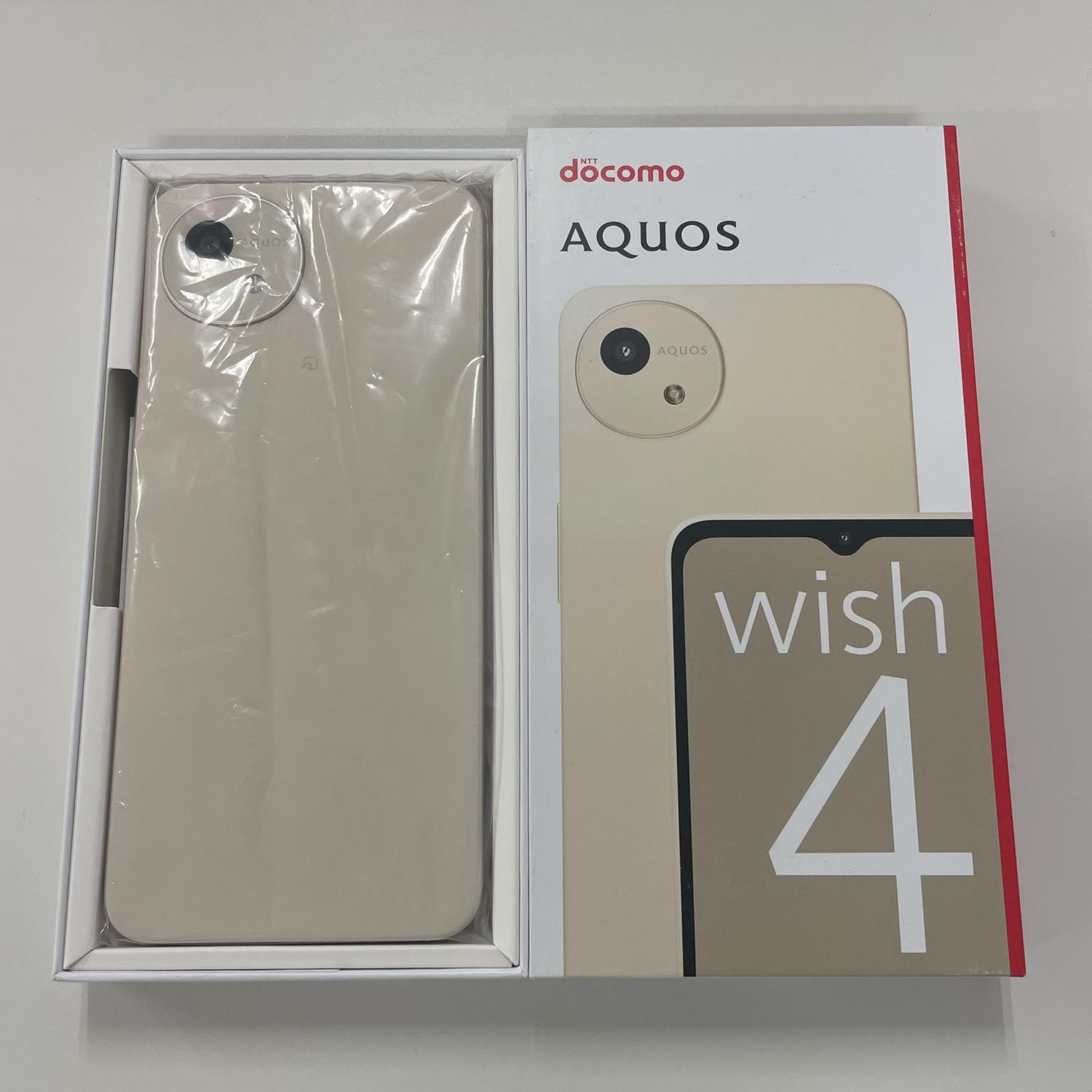 ムスビー｜☆利用制限〇☆ AQUOS wish4 SH-52E ホワイト SIMロック解除 