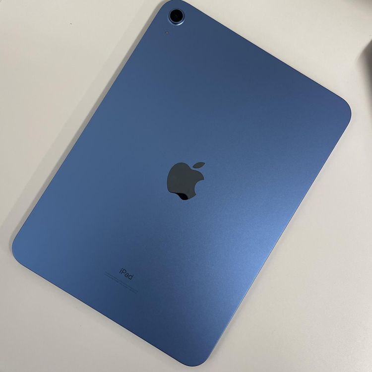 iPad ��10���� WiFi 64GB �֥롼