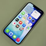 iPhone 13 256GB �������饤�� SIM���å������