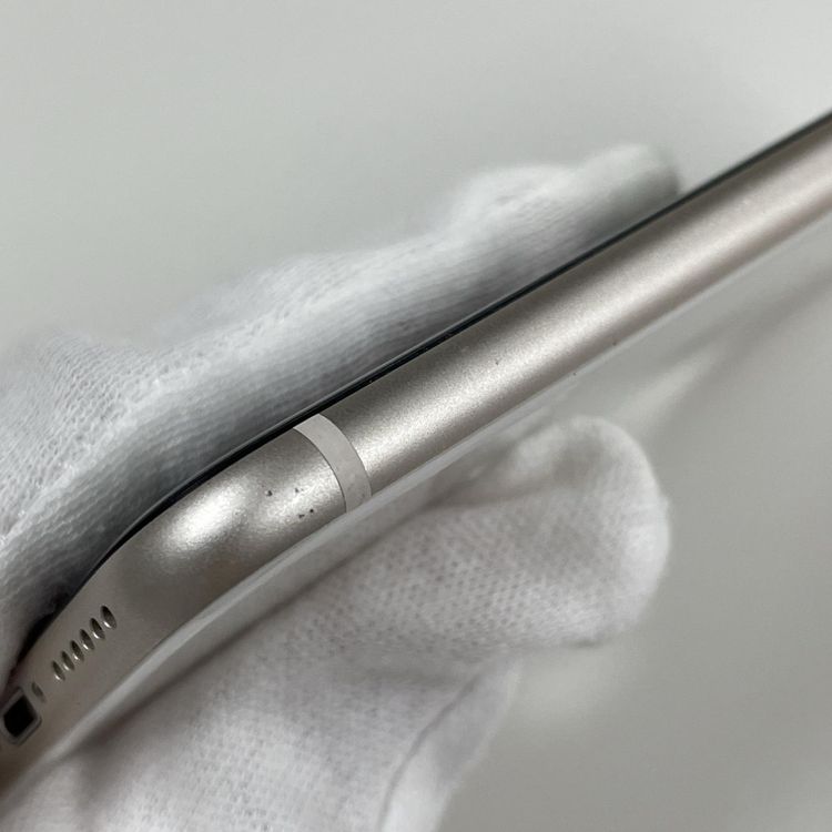 ¡ iPhone SE(3) 64GB 饤 SIMå