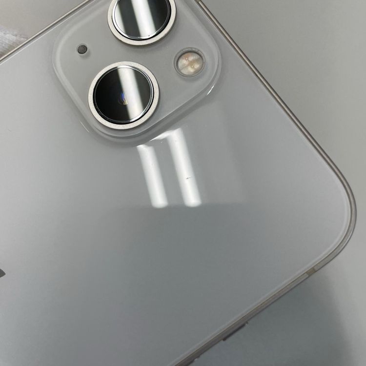 ���������¡��� iPhone 13 128GB �������饤�� SIM���å������