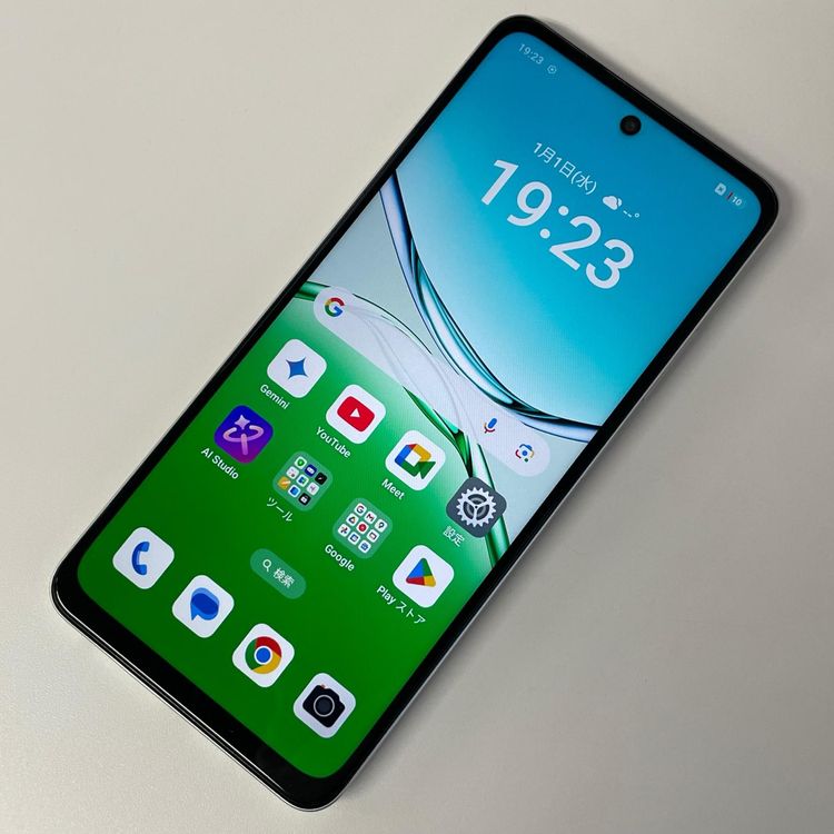 ���������¡��� A5 5G OPG06 �ۥ磻�� SIM���å������