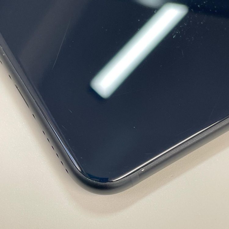���������¡��� iPhone SE(��3����) 64GB �ߥåɥʥ��� SIM���å������