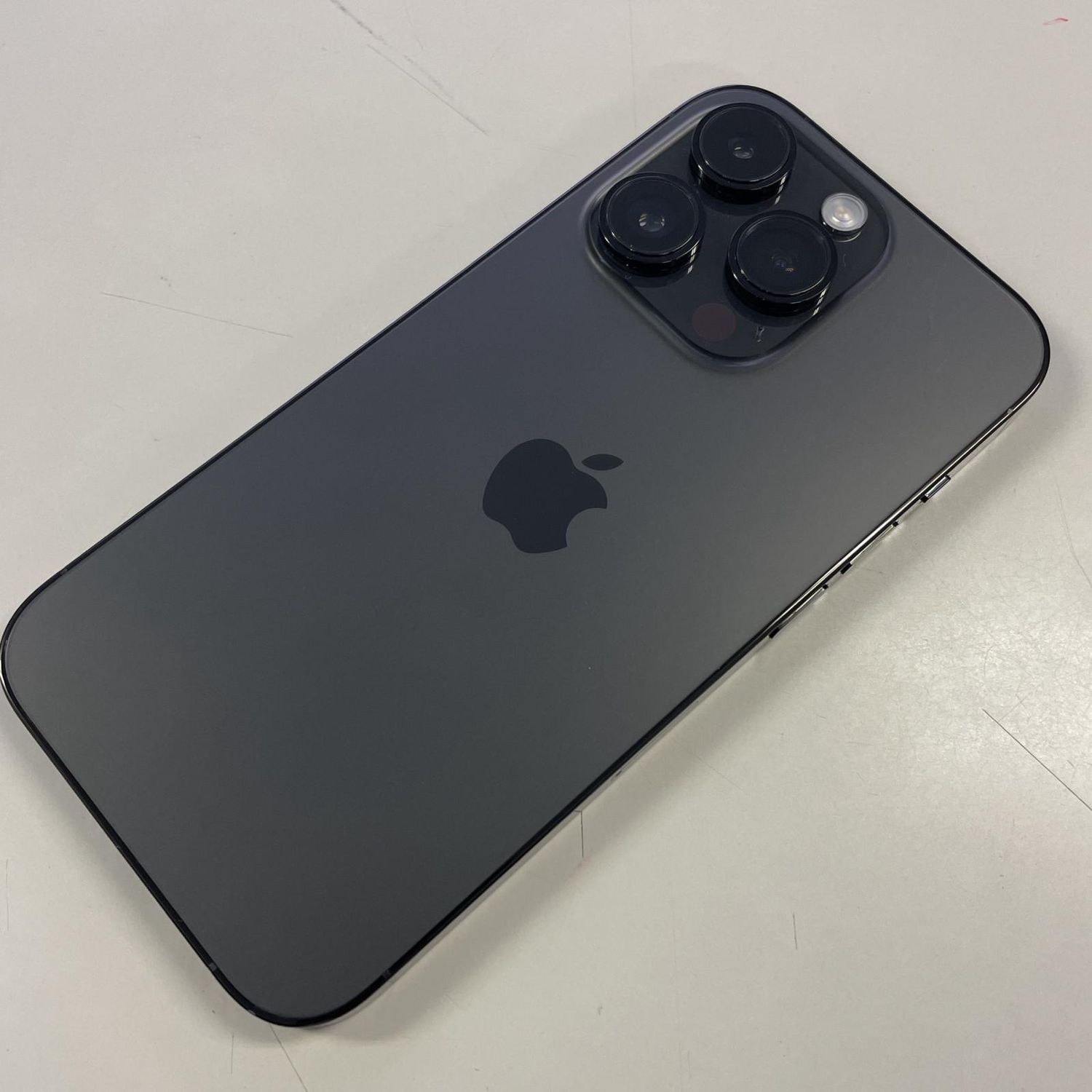 ムスビー｜☆利用制限〇☆ iPhone 14 Pro 256GB スペースブラック SIM 