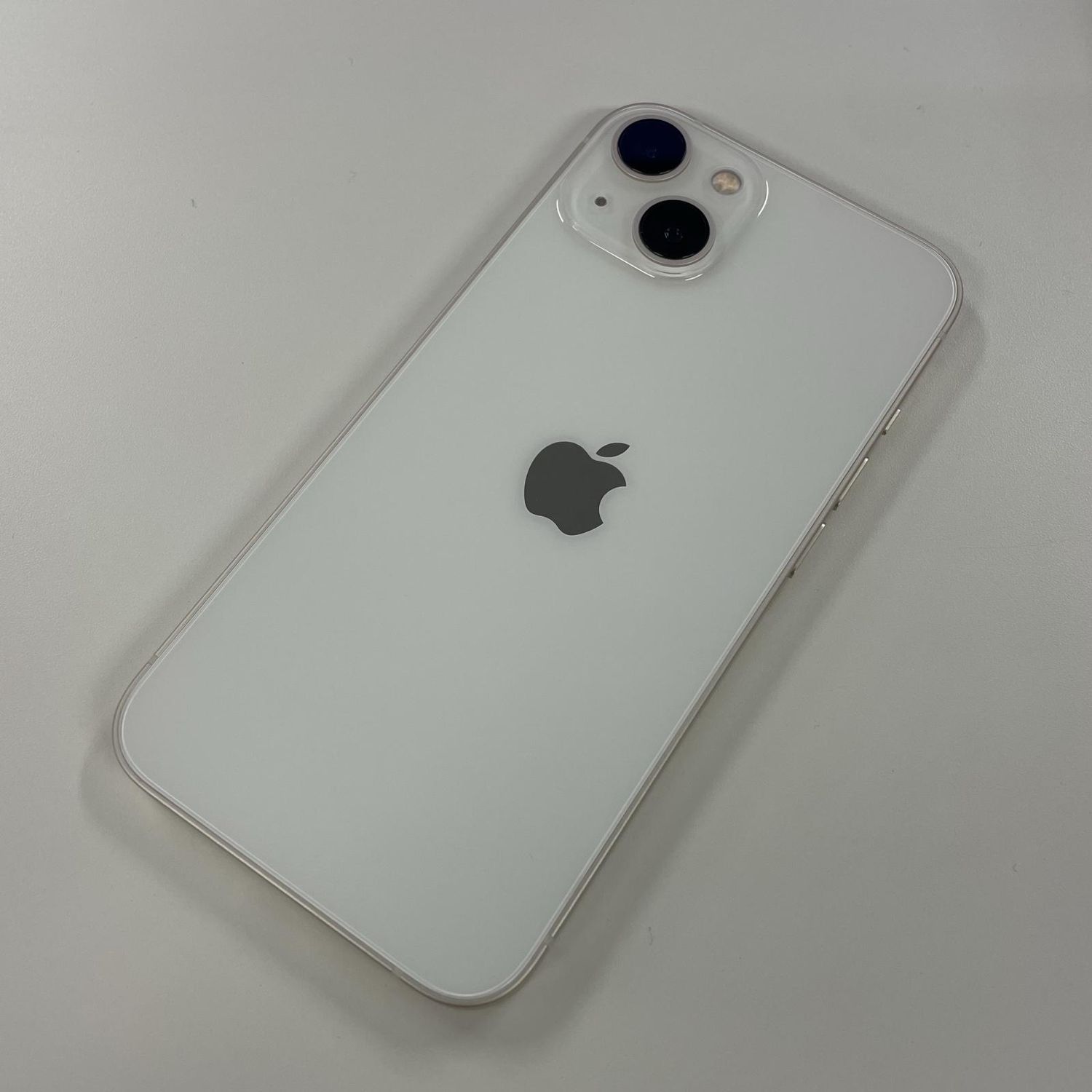 ムスビー｜iPhone 13 128GB スターライト SIMロック解除済【iPhone13 