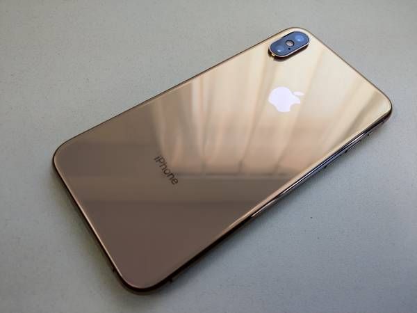 ���֥����ݾڡ�docomo iPhone Xs 256GB SIM���å������ �������