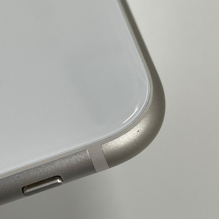 ���������¡��� iPhone SE(��3����) 64GB �������饤�� SIM���å������
