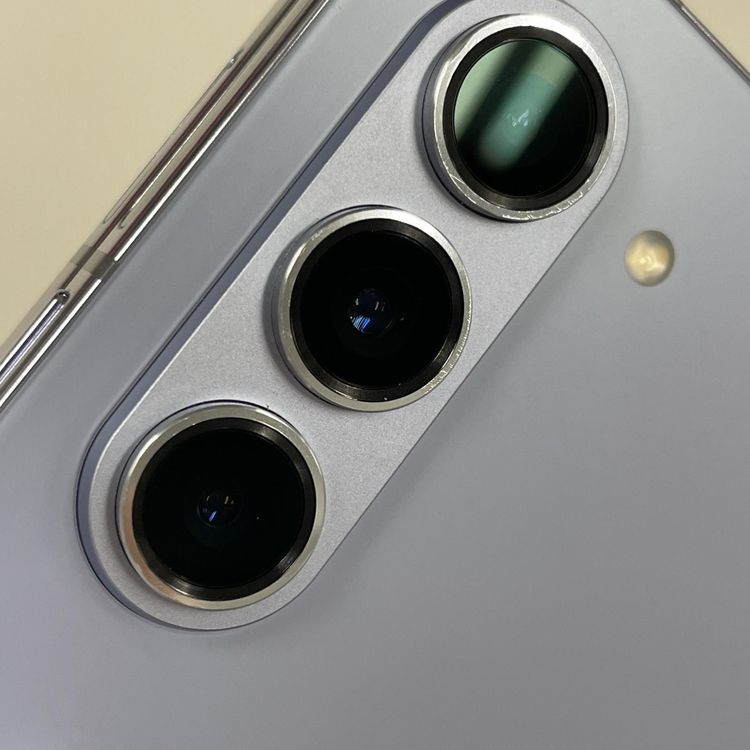 ���������¡��� Galaxy Z Fold5 SCG22 256GB ���������֥롼 SIM���å������