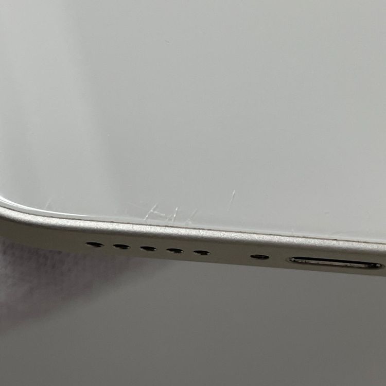 iPhone 13 128GB �������饤�� SIM���å������