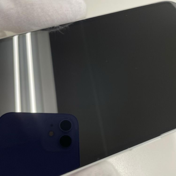 ���������¡��� iPhone 16 128GB �ۥ磻�� SIM���å������