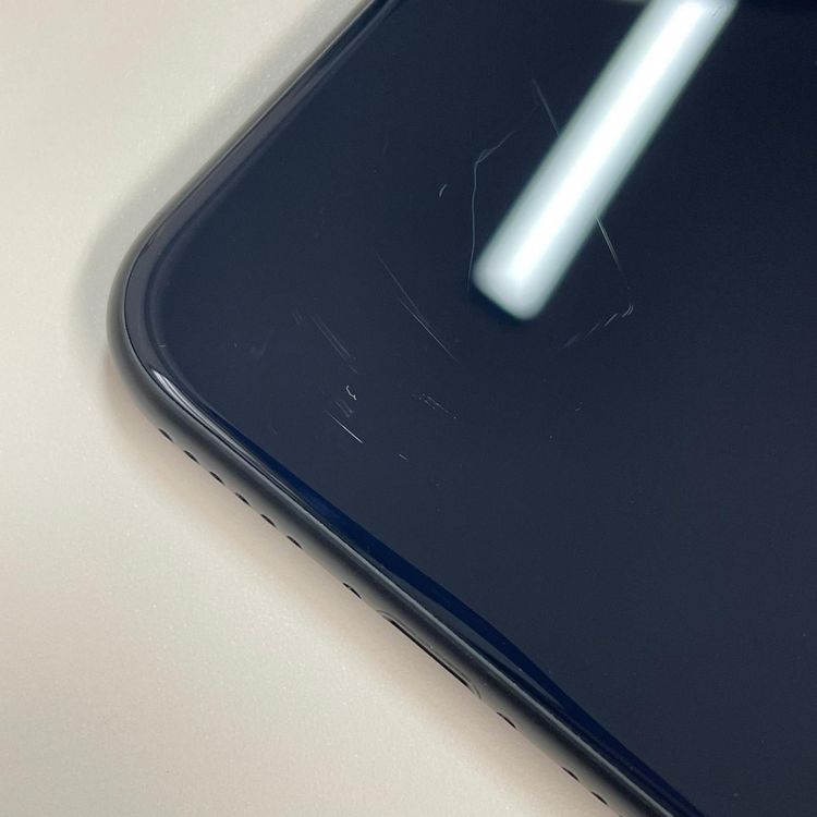 ���������¡��� iPhone SE(��3����) 64GB �ߥåɥʥ��� SIM���å������