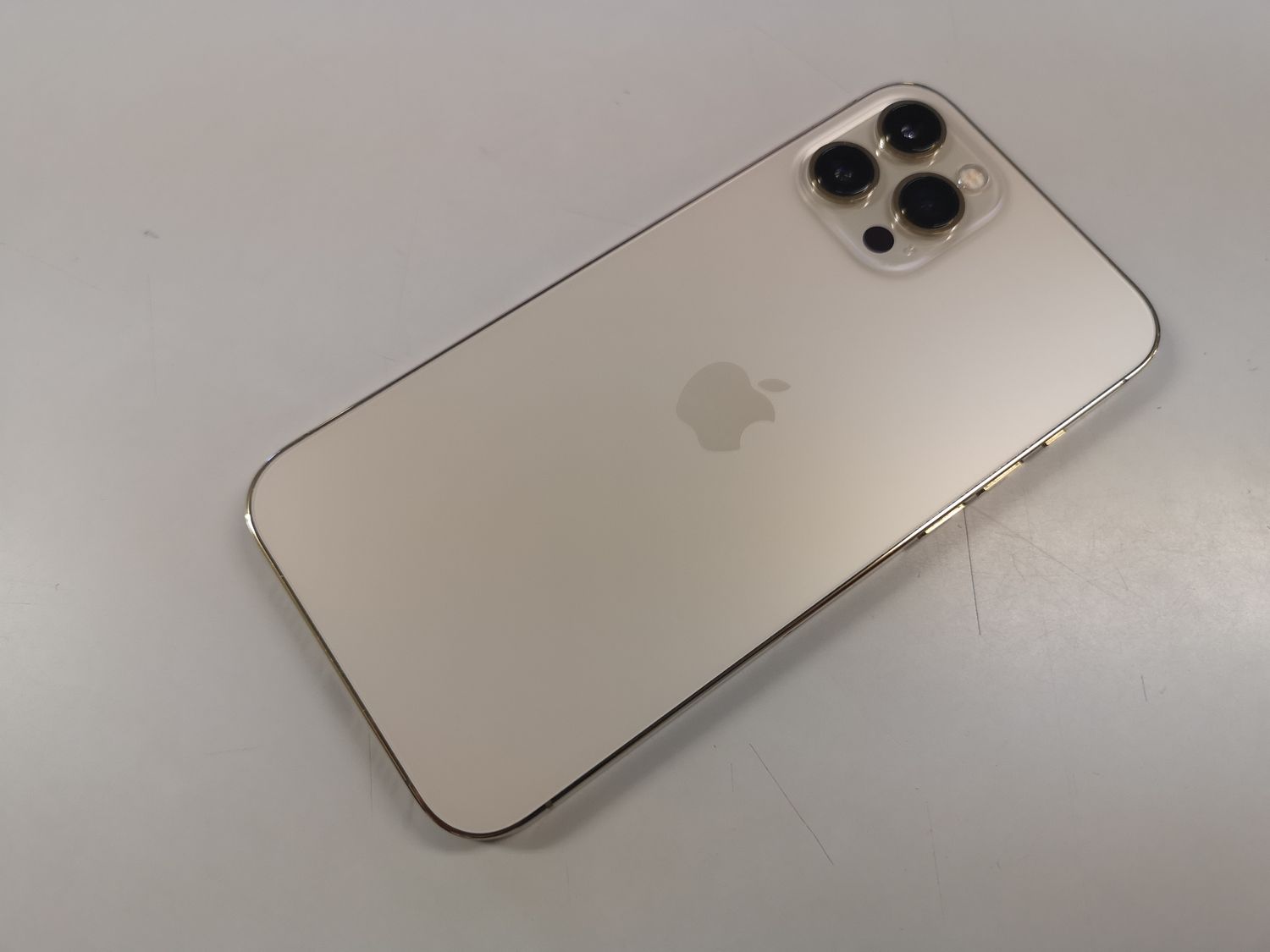 ムスビー｜国内版SIMフリー iPhone 12 Pro MAX 256GB ゴールド 電池100  