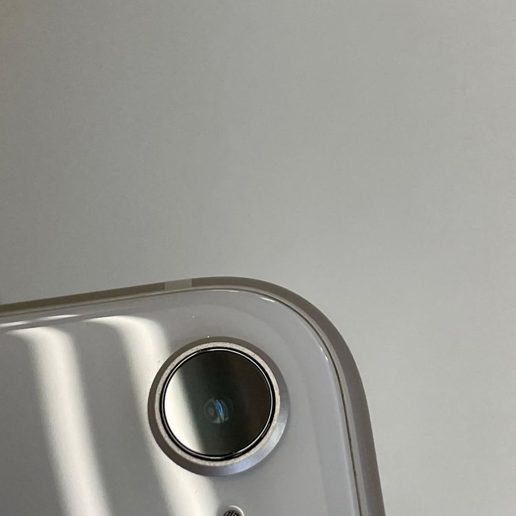 ���������¡��� iPhone SE(��3����) 64GB �������饤�� SIM���å������