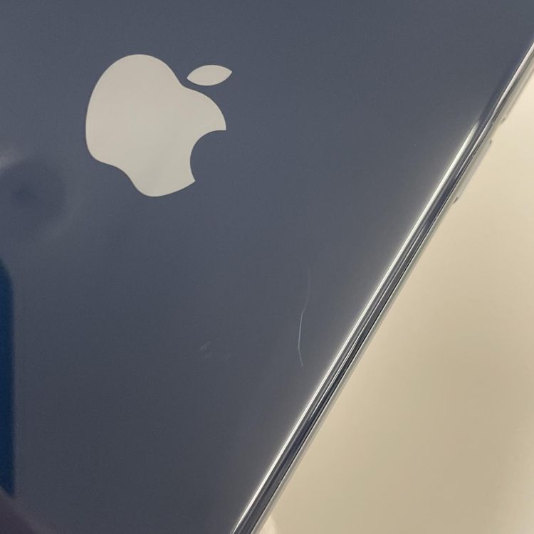 iPhone SE(��3����) 128GB �ߥåɥʥ��� SIM���å������