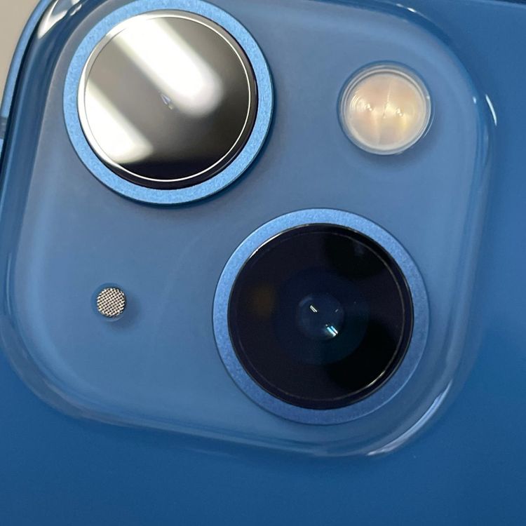 ���������¡��� iPhone 13 256GB �֥롼 SIM���å������