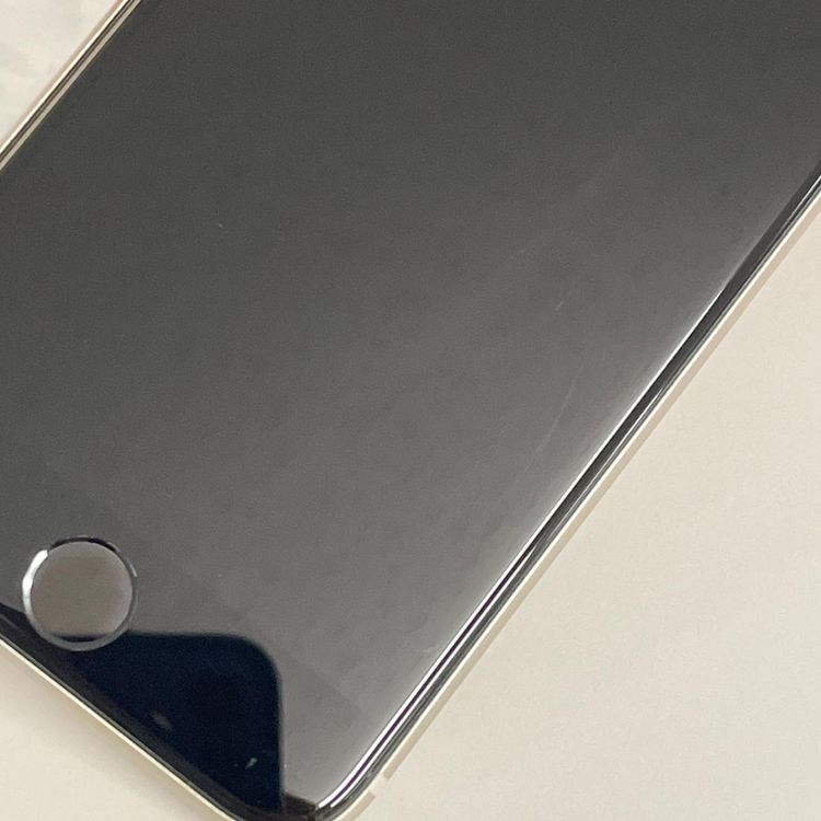 ���������¡��� iPhone SE(��3����) 64GB �������饤�� SIM���å������
