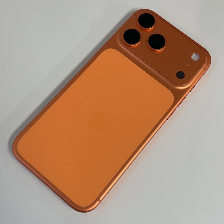 iPhone 17 Pro Max 256GB �����ߥå������ SIM���å������