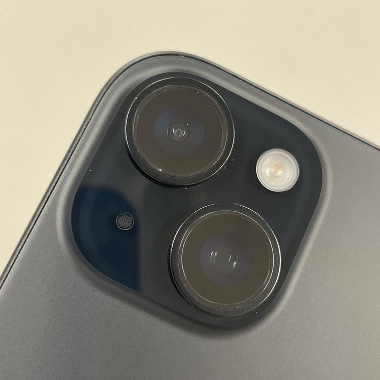 iPhone 15 128GB �֥�å� SIM���å������