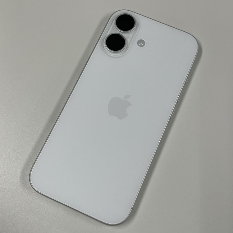 iPhone 17 256GB ホワイト SIMロック解除済