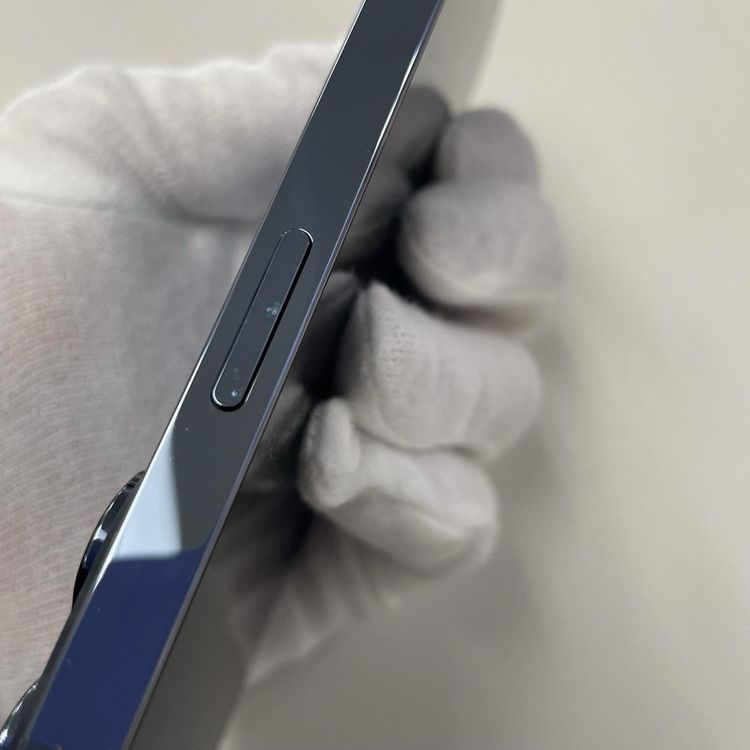 iPhone 13 Pro 256GB ������֥롼 SIM���å������