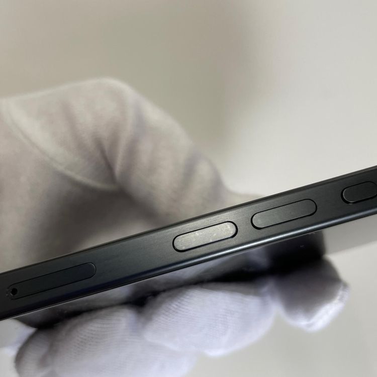 ���������¡��� iPhone 15 Pro 256GB �֥�å������˥��� SIM���å������
