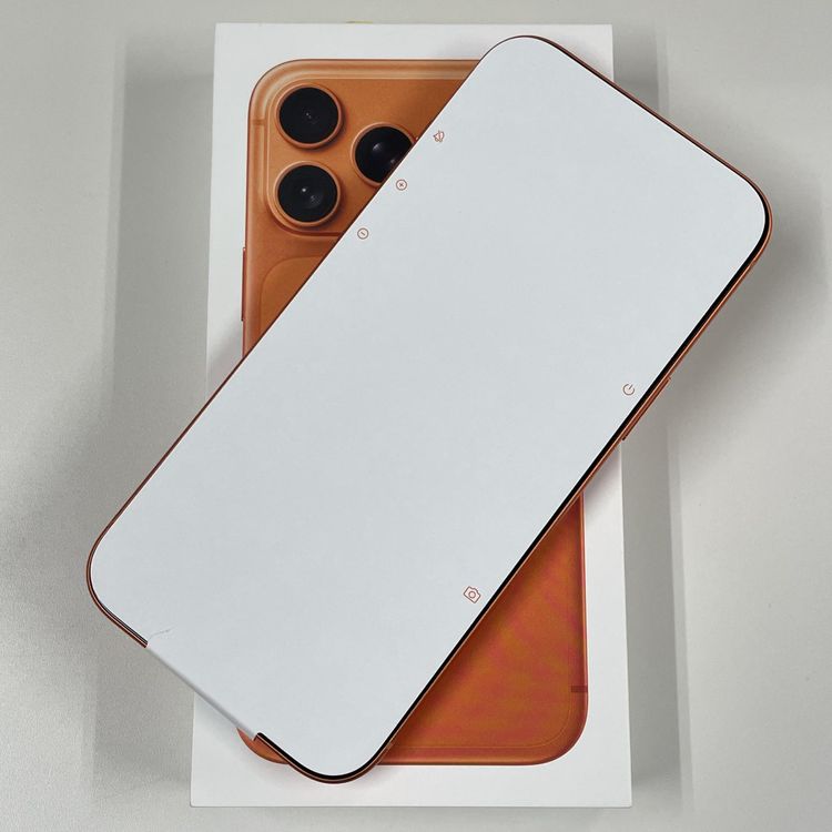 iPhone 17 Pro Max 256GB �����ߥå������ SIM���å������