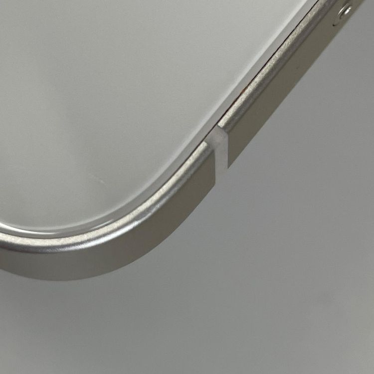 ���������¡��� iPhone 14 128GB �������饤�� SIM���å������