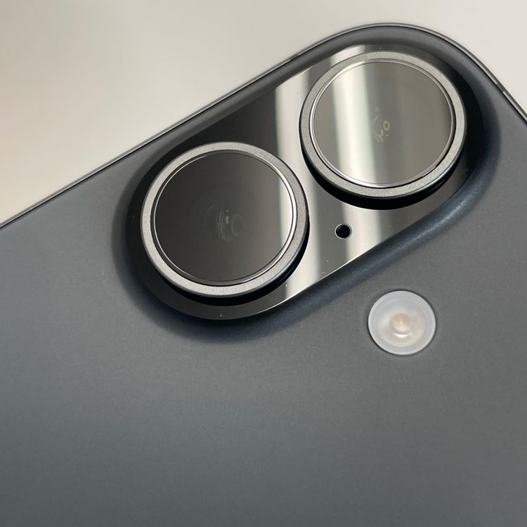 iPhone 17 256GB �֥�å� SIM���å������