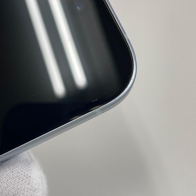 ���������¡��� iPhone 15 256GB �֥롼 SIM���å������