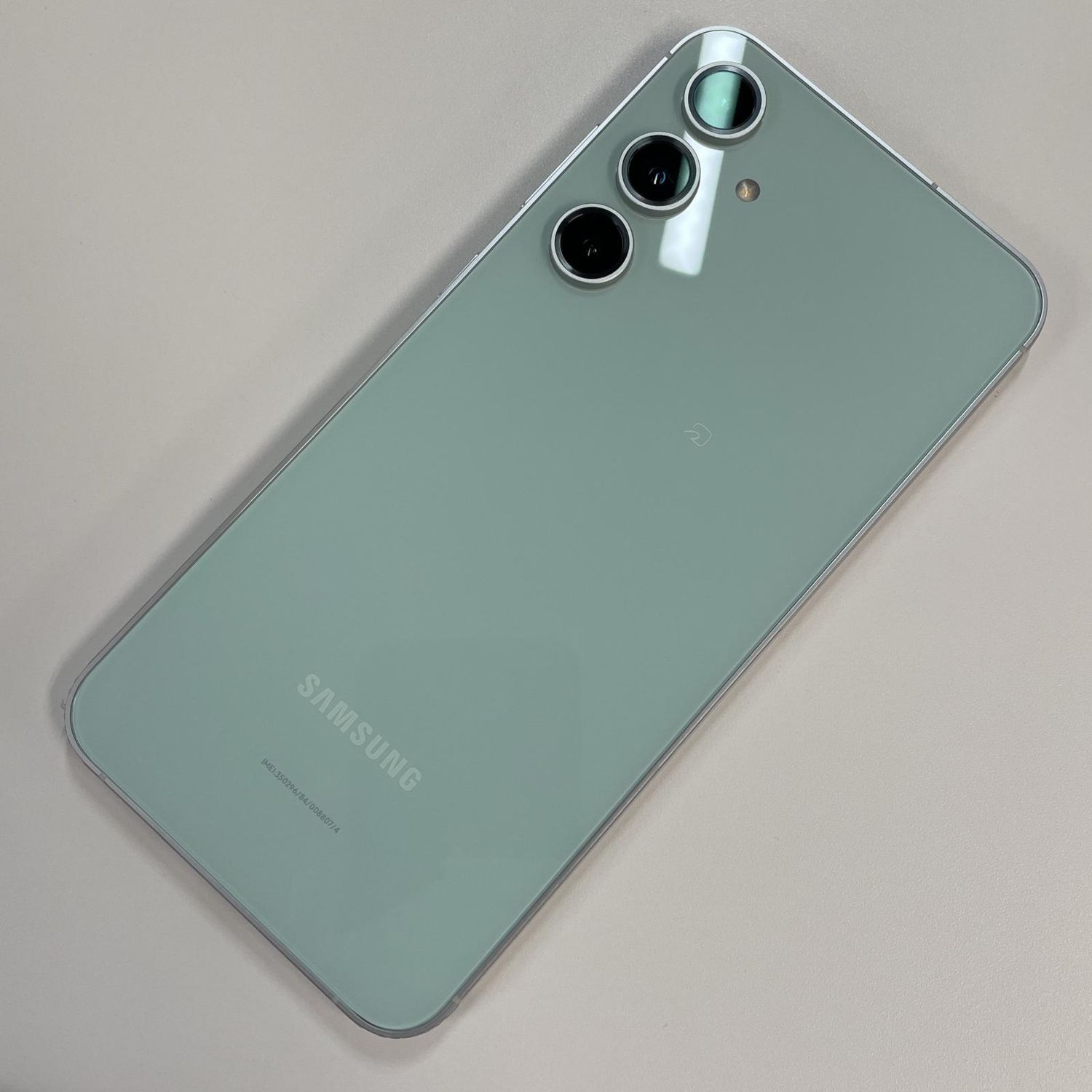 ムスビー｜☆利用制限〇☆ Galaxy S23 FE SCG24 ミント SIMロック解除 