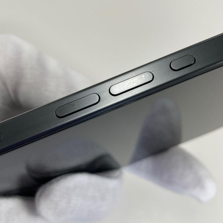 iPhone 15 Pro 128GB �֥�å������˥��� SIM���å������