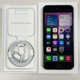 ★利用制限〇★ iPhone SE(第3世代) 64GB スターライト SIMロック解除済