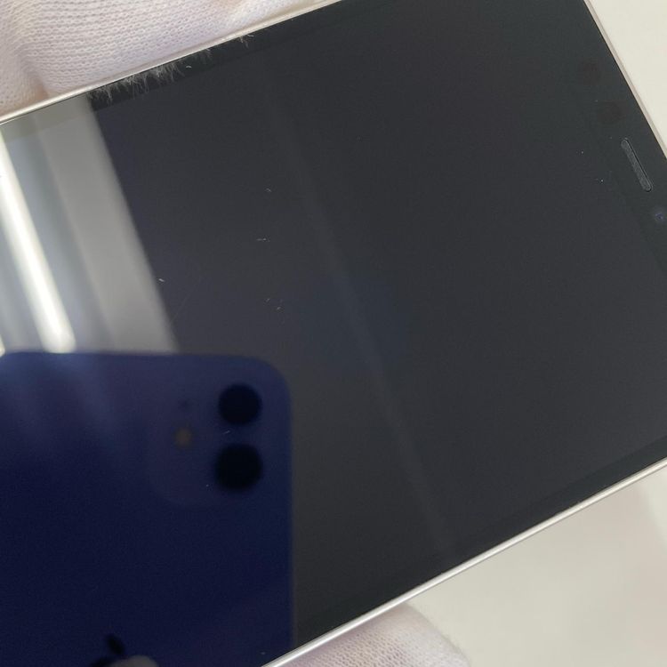 ���������¡��� iPhone 12 64GB �ۥ磻�� SIM���å������