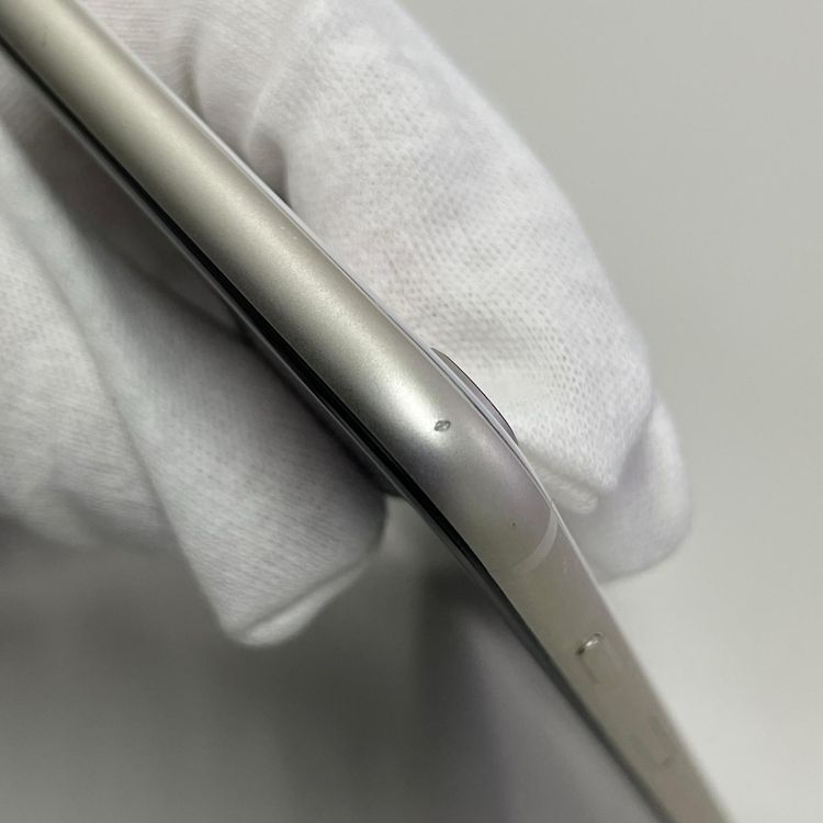 ���������¡��� iPhone SE(��3����) 64GB �������饤�� SIM���å������