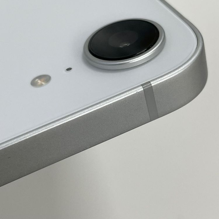���������¡��� iPhone 16e 128GB �ۥ磻�� SIM���å������