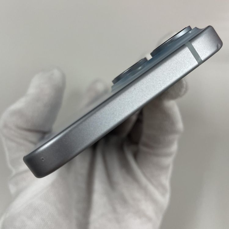 iPhone 15 256GB �֥롼 SIM���å������