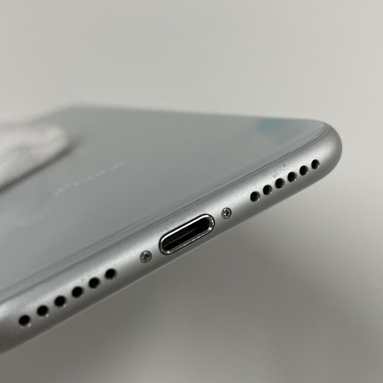 ¡ iPhone 8 64GB С SIMå
