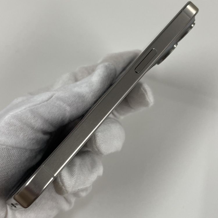 iPhone 15 Pro 128GB �ʥ���������˥��� SIM���å������