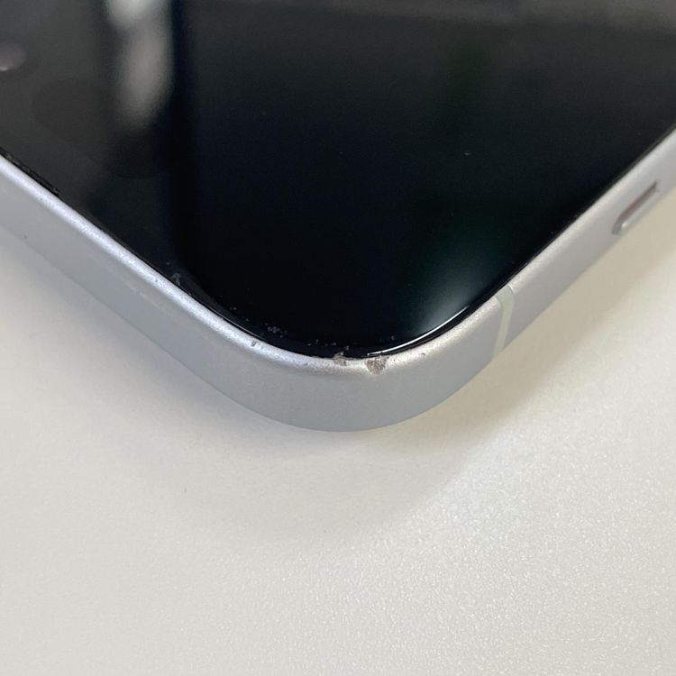 ���������¡��� iPhone 15 128GB �֥롼 SIM���å������